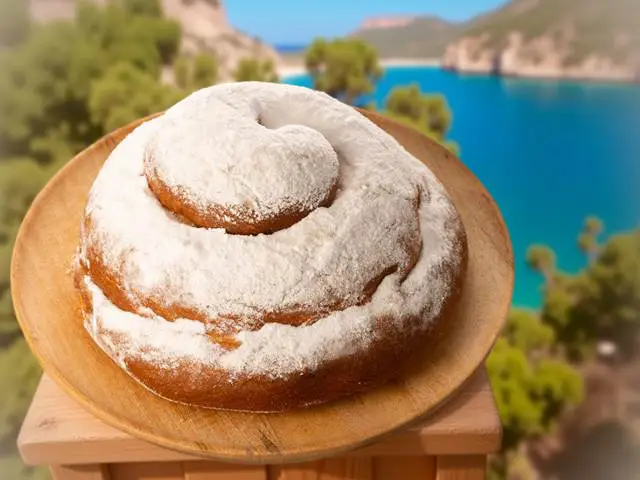 Coca bamba ensaimada menorca Coca bamba ensaimada menorca